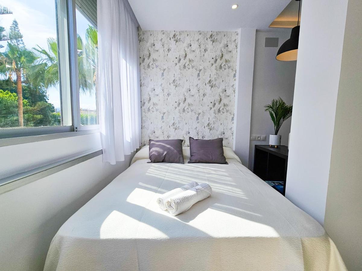 Estudio Vip Mediterraneo - Alojamientos La Torre Torre Del Mar Exterior foto